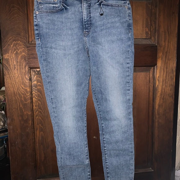 Express - Picture 2 of 8